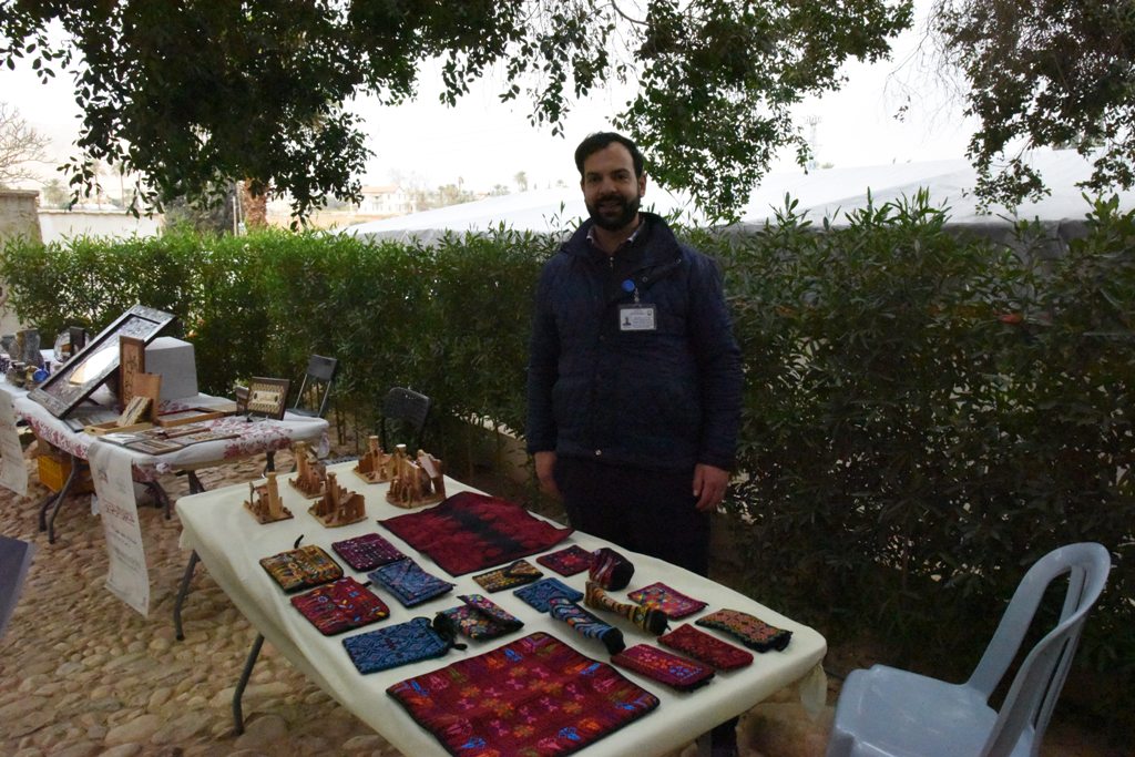  نائب رئيسة بلدية بيت لحم يشارك في الحفل المجتمعي للمستفيدين ضمن برنامج تسهيل الوصول لخدمات البنية التحتية للمناطق ( ج  ) والقدس الشرقية