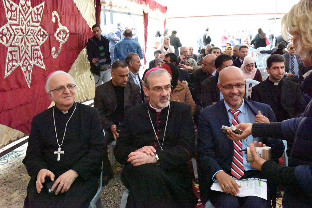  نائب رئيسة بلدية بيت لحم يشارك في الحفل المجتمعي للمستفيدين ضمن برنامج تسهيل الوصول لخدمات البنية التحتية للمناطق ( ج  ) والقدس الشرقية