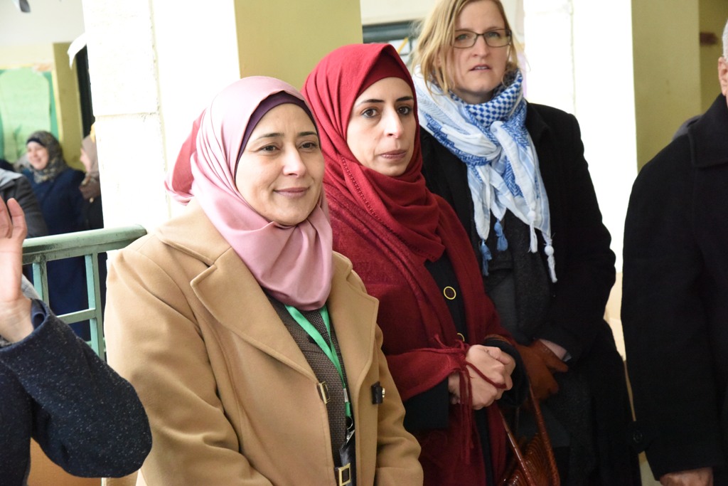 بلدية بيت لحم ومديرية التربية والتعليم تُطلِقان مشروع الرقمنة في مدينة بيت لحم