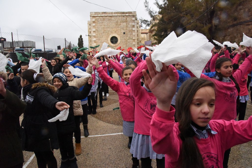 بلدية بيت لحم ومديرية التربية والتعليم تُطلِقان مشروع الرقمنة في مدينة بيت لحم