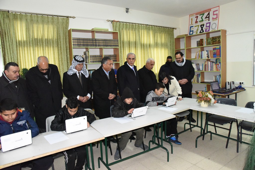 بلدية بيت لحم ومديرية التربية والتعليم تُطلِقان مشروع الرقمنة في مدينة بيت لحم