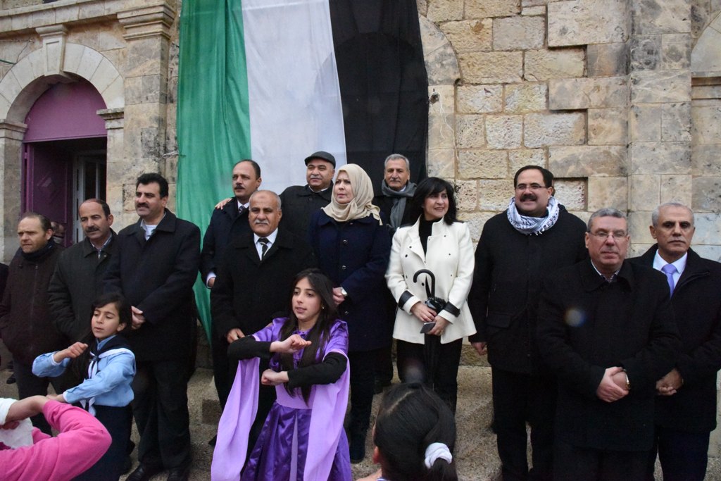 بلدية بيت لحم ومديرية التربية والتعليم تُطلِقان مشروع الرقمنة في مدينة بيت لحم