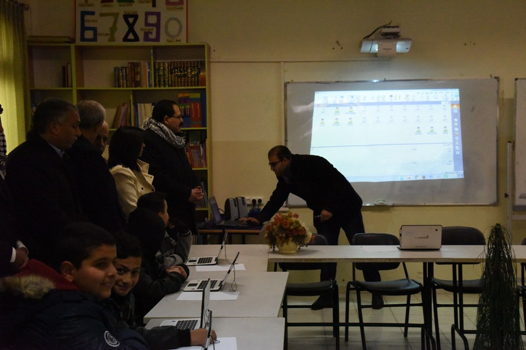 بلدية بيت لحم ومديرية التربية والتعليم تُطلِقان مشروع الرقمنة في مدينة بيت لحم