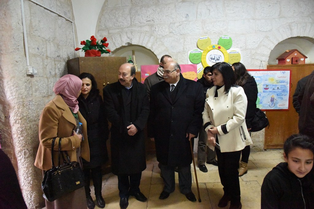 بلدية بيت لحم ومديرية التربية والتعليم تُطلِقان مشروع الرقمنة في مدينة بيت لحم