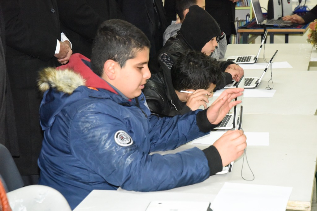 بلدية بيت لحم ومديرية التربية والتعليم تُطلِقان مشروع الرقمنة في مدينة بيت لحم