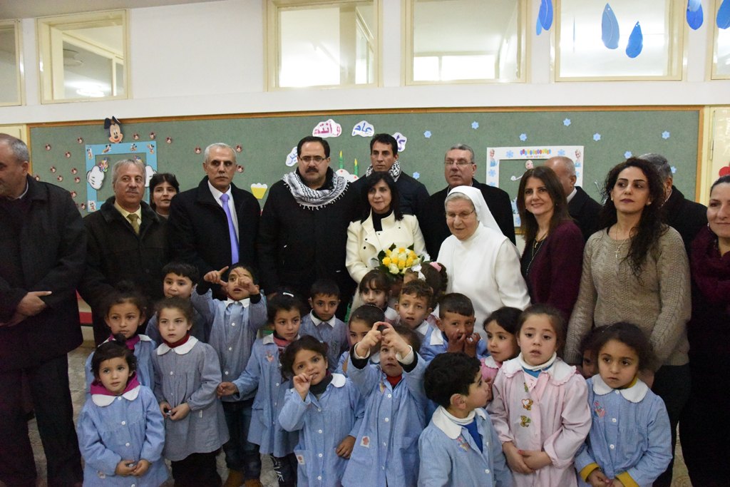 بلدية بيت لحم ومديرية التربية والتعليم تُطلِقان مشروع الرقمنة في مدينة بيت لحم