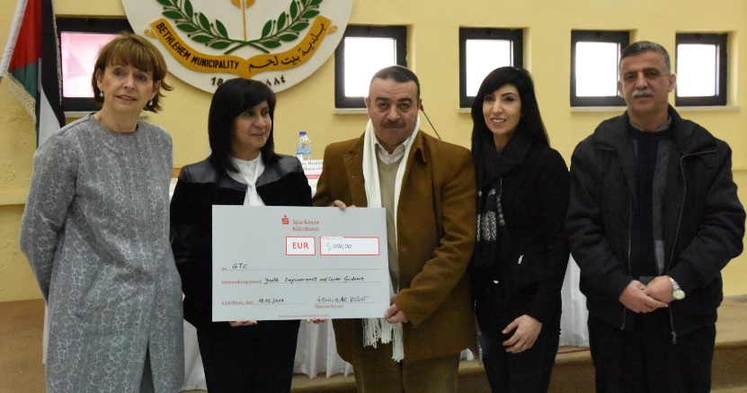  بابون  وريكر ورؤساء البلديات الشريكة يدشنون إفتتاح وإطلاق أعمال مجلس الخدمات المشترك لتطوير السياحة في محافظة بيت لحم