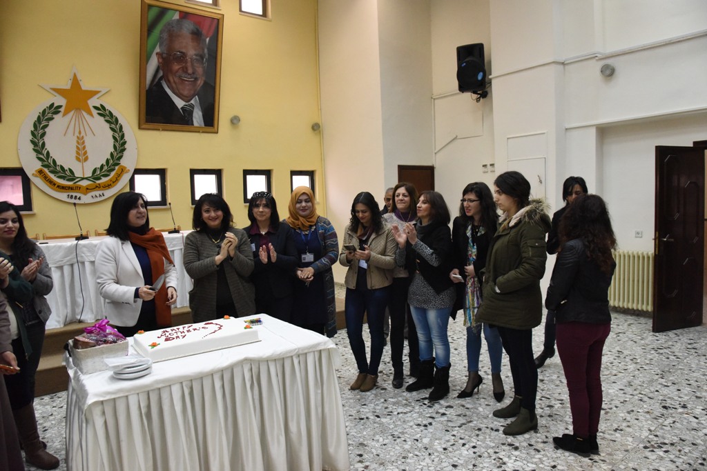 إحتفال عيد الأم في بلدية بيت لحم بحضور محبوب العرب يعقوب شاهين