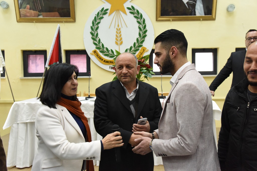 إحتفال عيد الأم في بلدية بيت لحم بحضور محبوب العرب يعقوب شاهين