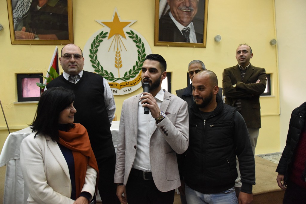 إحتفال عيد الأم في بلدية بيت لحم بحضور محبوب العرب يعقوب شاهين