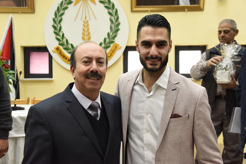 إحتفال عيد الأم في بلدية بيت لحم بحضور محبوب العرب يعقوب شاهين