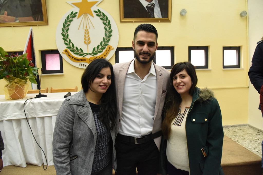 إحتفال عيد الأم في بلدية بيت لحم بحضور محبوب العرب يعقوب شاهين