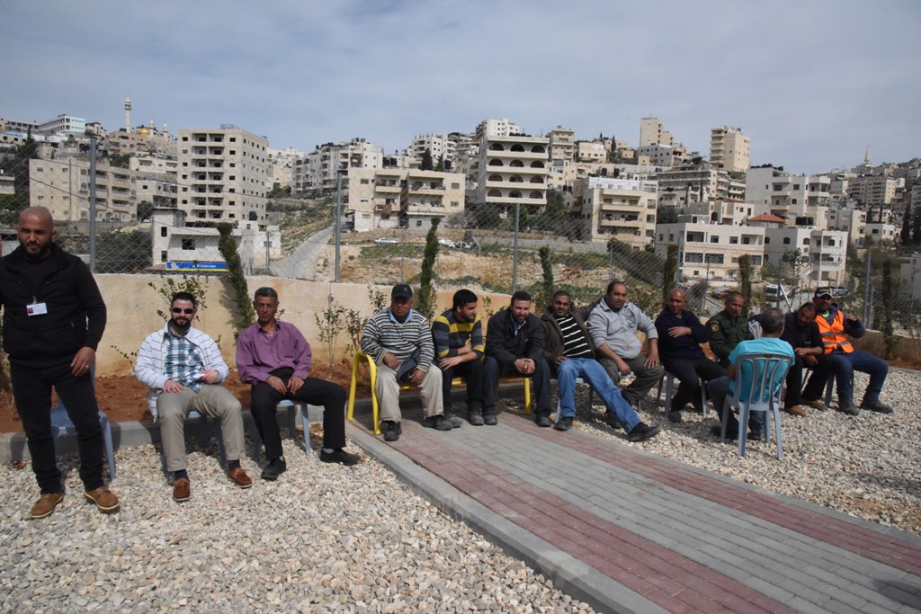 بلدية بيت لحم تفتتح مع شركائها حديقة البيارة في شارع  باب الجبيعة في المدينة