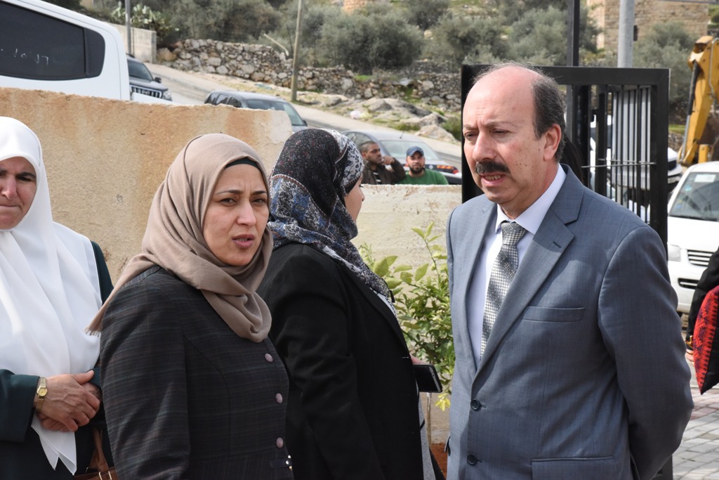 بلدية بيت لحم تفتتح مع شركائها حديقة البيارة في شارع  باب الجبيعة في المدينة