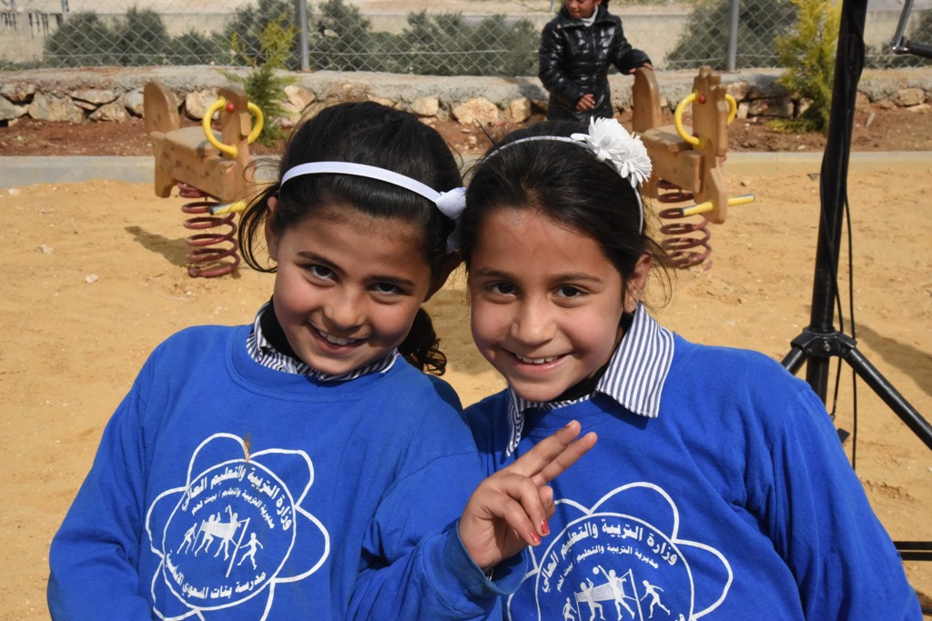 بلدية بيت لحم تفتتح مع شركائها حديقة البيارة في شارع  باب الجبيعة في المدينة