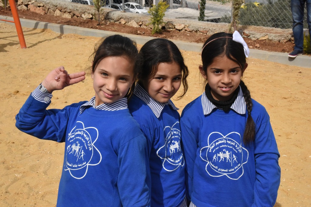 بلدية بيت لحم تفتتح مع شركائها حديقة البيارة في شارع  باب الجبيعة في المدينة