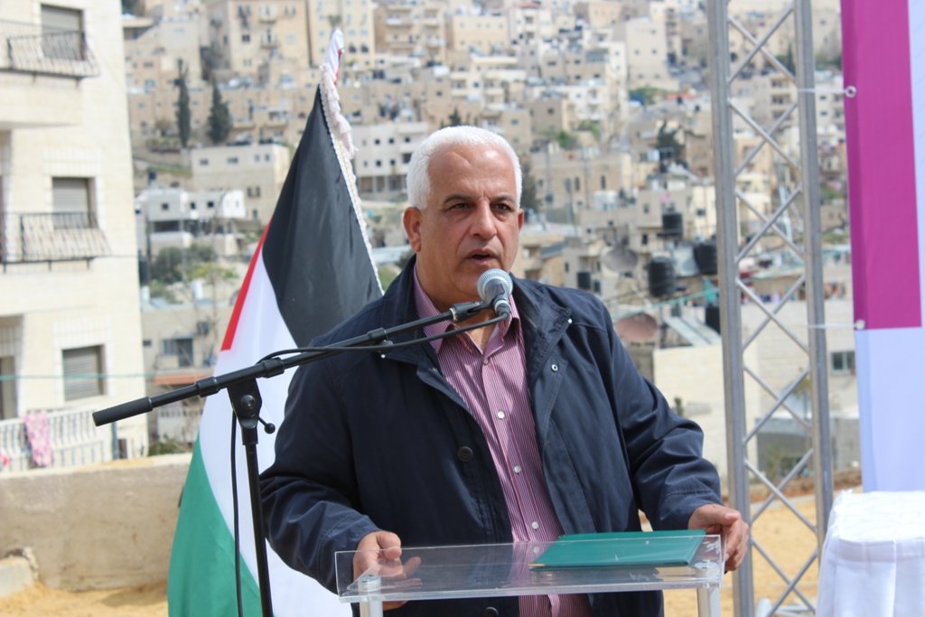 بلدية بيت لحم تفتتح مع شركائها حديقة البيارة في شارع  باب الجبيعة في المدينة