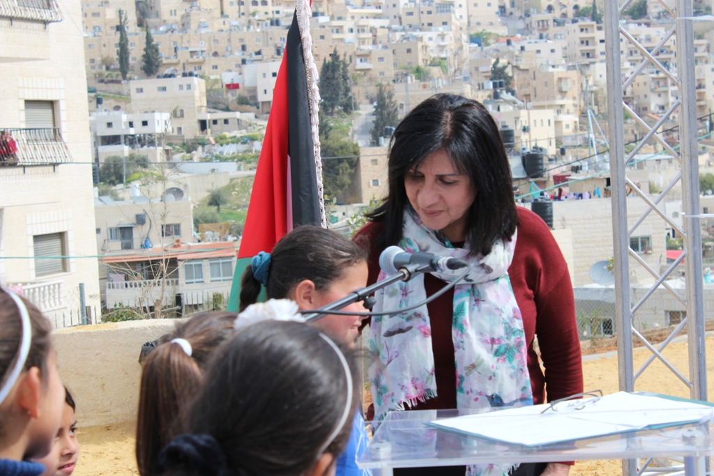 بلدية بيت لحم تفتتح مع شركائها حديقة البيارة في شارع  باب الجبيعة في المدينة