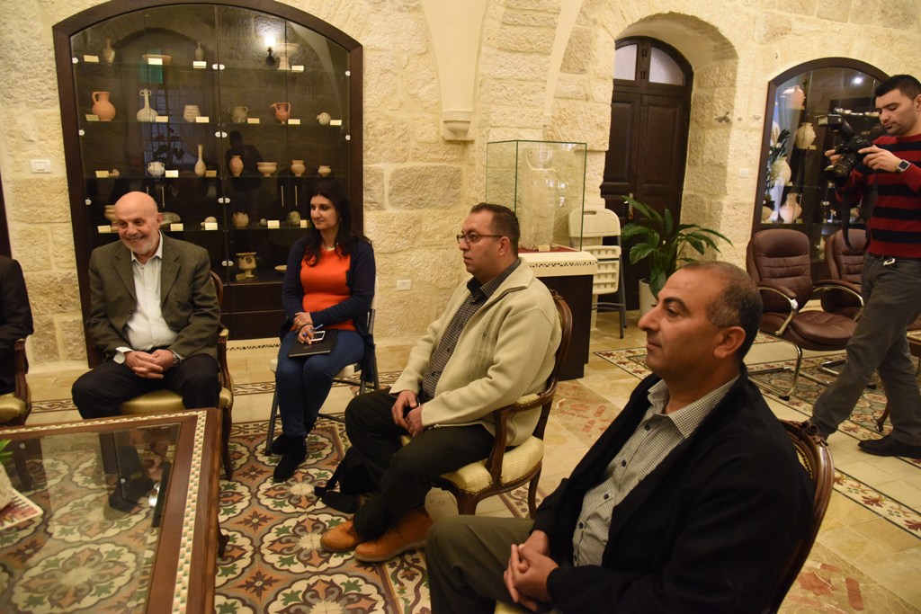 معايعة وبابون وجحا ونصار يوقعان مذكرة تفاهم بخصوص كنيسة المهد