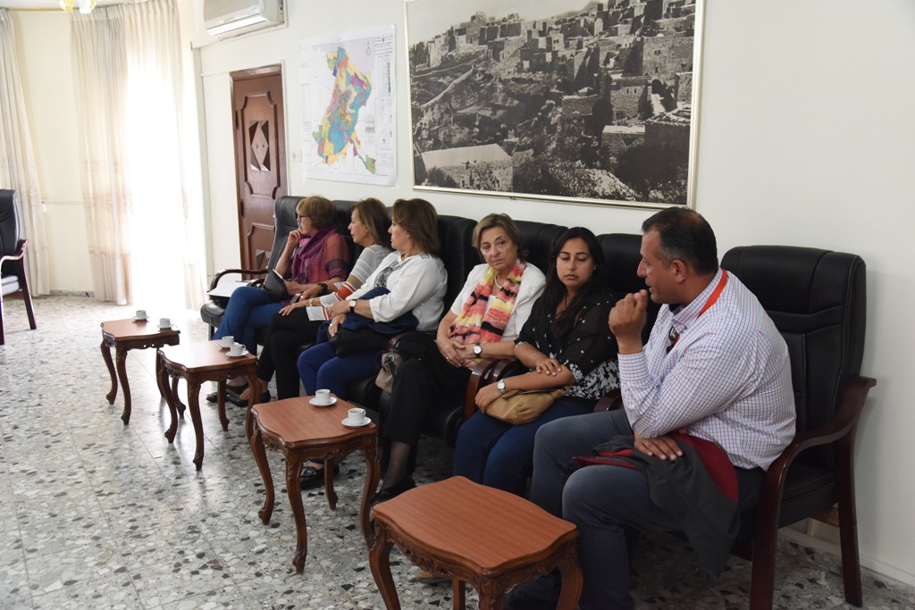 بابون تلتقي بوفد من مغتربي أبناء محافظة بيت لحم القادمين من تشلي 