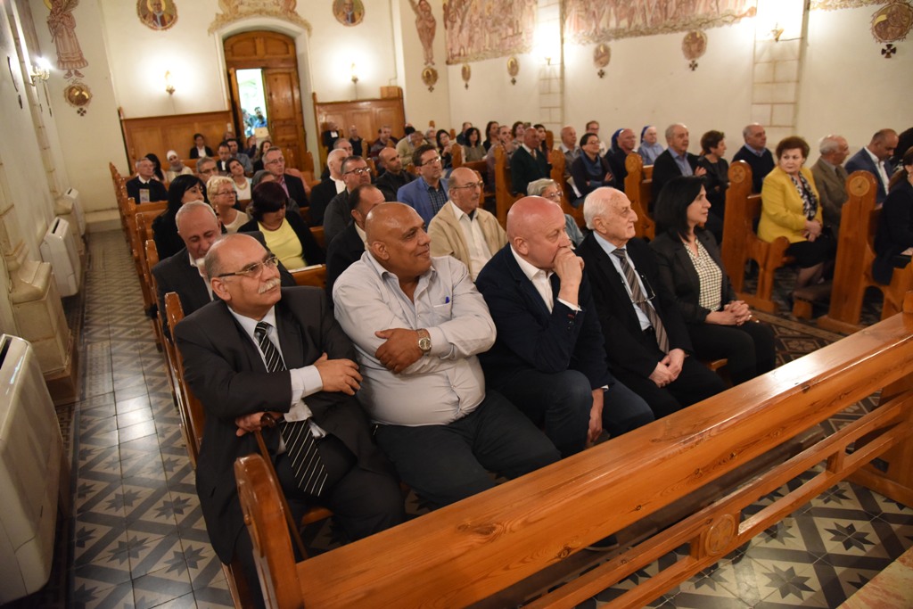  في إطار إتفاقية التوأمة بين بلديتي بيت لحم وهابسالو الأستونية عرض موسيقي ينادي بالسلام والمحبة في جامعة بيت لحم