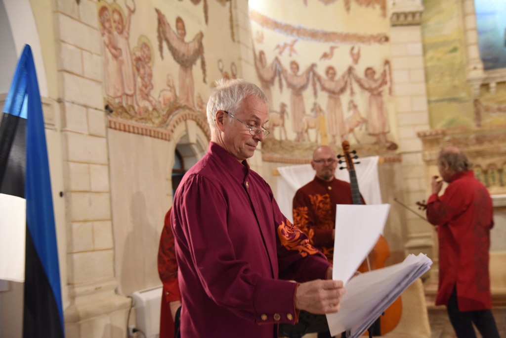  في إطار إتفاقية التوأمة بين بلديتي بيت لحم وهابسالو الأستونية عرض موسيقي ينادي بالسلام والمحبة في جامعة بيت لحم