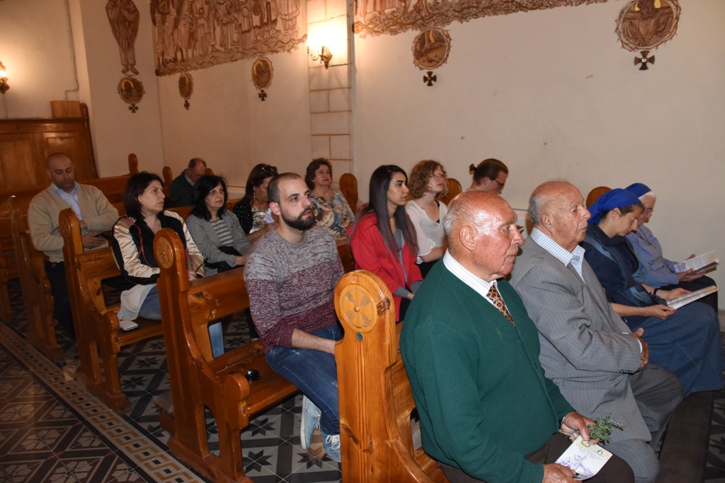  في إطار إتفاقية التوأمة بين بلديتي بيت لحم وهابسالو الأستونية عرض موسيقي ينادي بالسلام والمحبة في جامعة بيت لحم