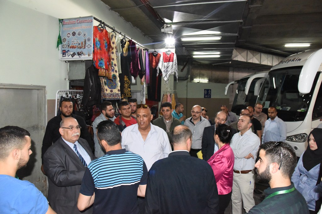 جولة تفقدية من قبل بلدية بيت لحم لمحطة الباصات المركزية قبيل الإستلام الرسمي مع بداية ايار
