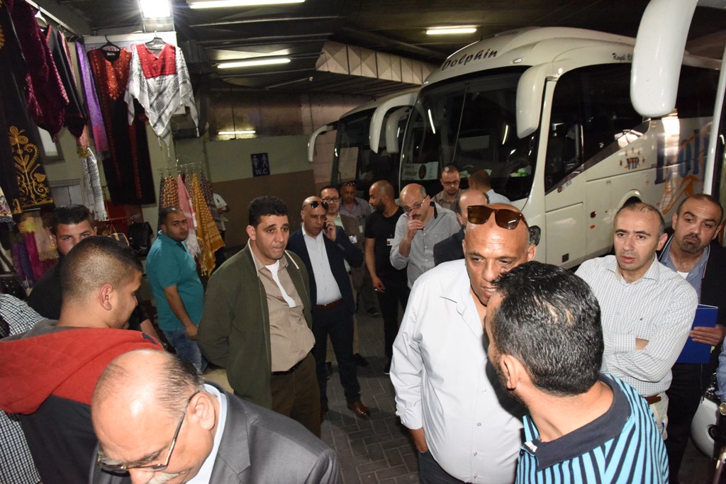 جولة تفقدية من قبل بلدية بيت لحم لمحطة الباصات المركزية قبيل الإستلام الرسمي مع بداية ايار