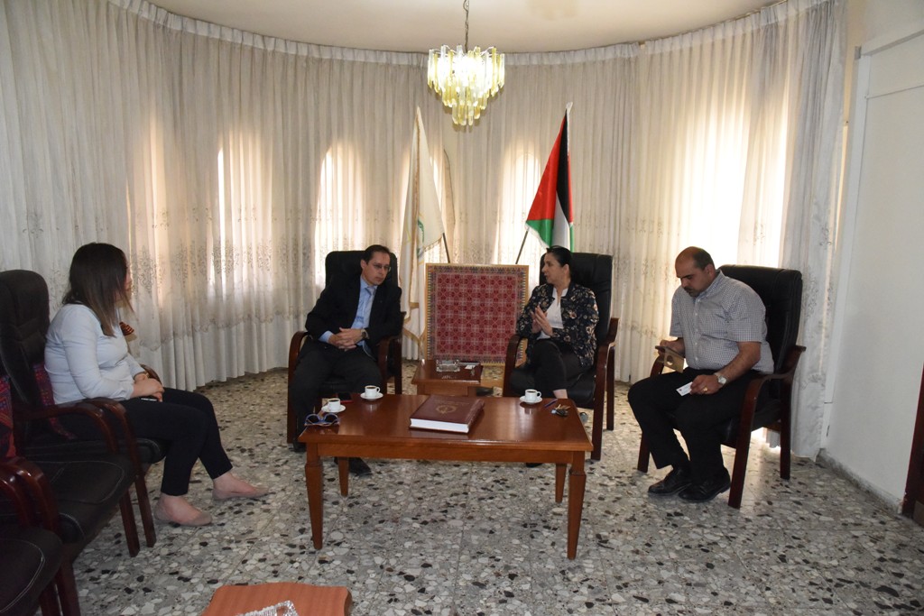 رئيسة بلدية بيت لحم تستقبل ممثل جمهورية روسيا الإتحادية الجديد لدى دولة فلسطين