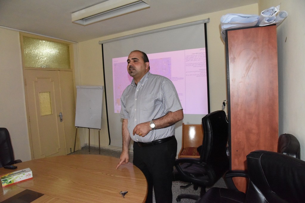 إجتماع في بلدية بيت لحم لعرض فكرة التصميم الأولي لمشروع اعادة تأهيل شارع النجمة