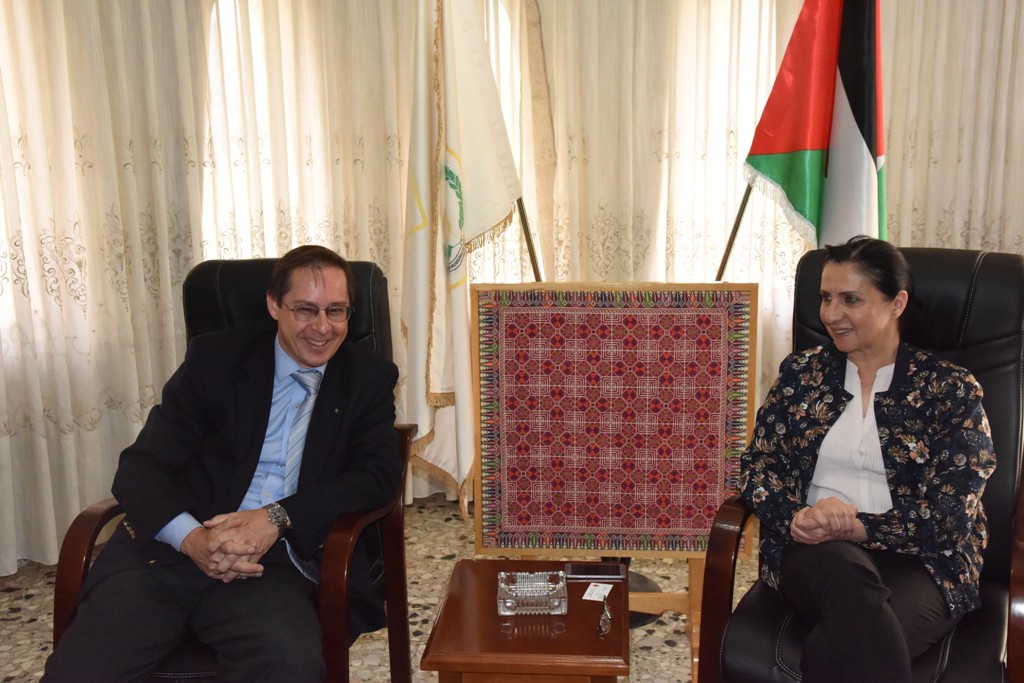رئيسة بلدية بيت لحم تستقبل ممثل جمهورية روسيا الإتحادية الجديد لدى دولة فلسطين