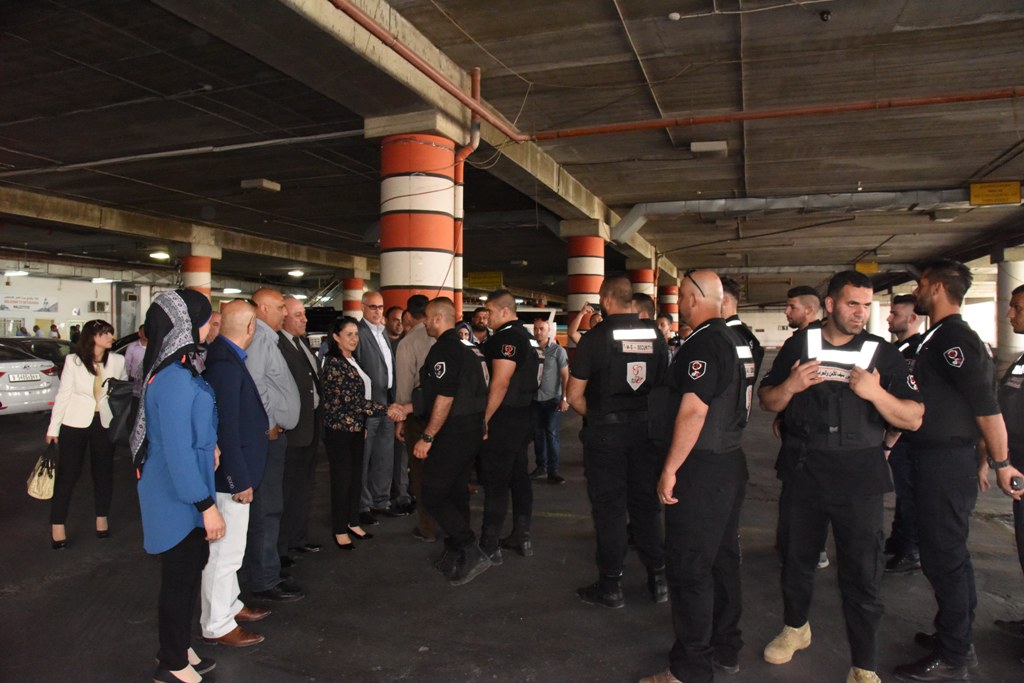 بلدية بيت لحم تستلم رسميا محطة الباصات المركزية في بيت لحم 