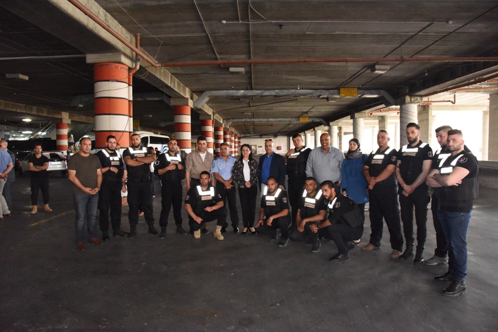 بلدية بيت لحم تستلم رسميا محطة الباصات المركزية في بيت لحم 