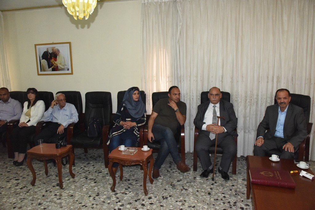 بلدية بيت لحم تستلم رسميا محطة الباصات المركزية في بيت لحم 