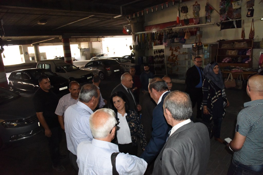 بلدية بيت لحم تستلم رسميا محطة الباصات المركزية في بيت لحم 