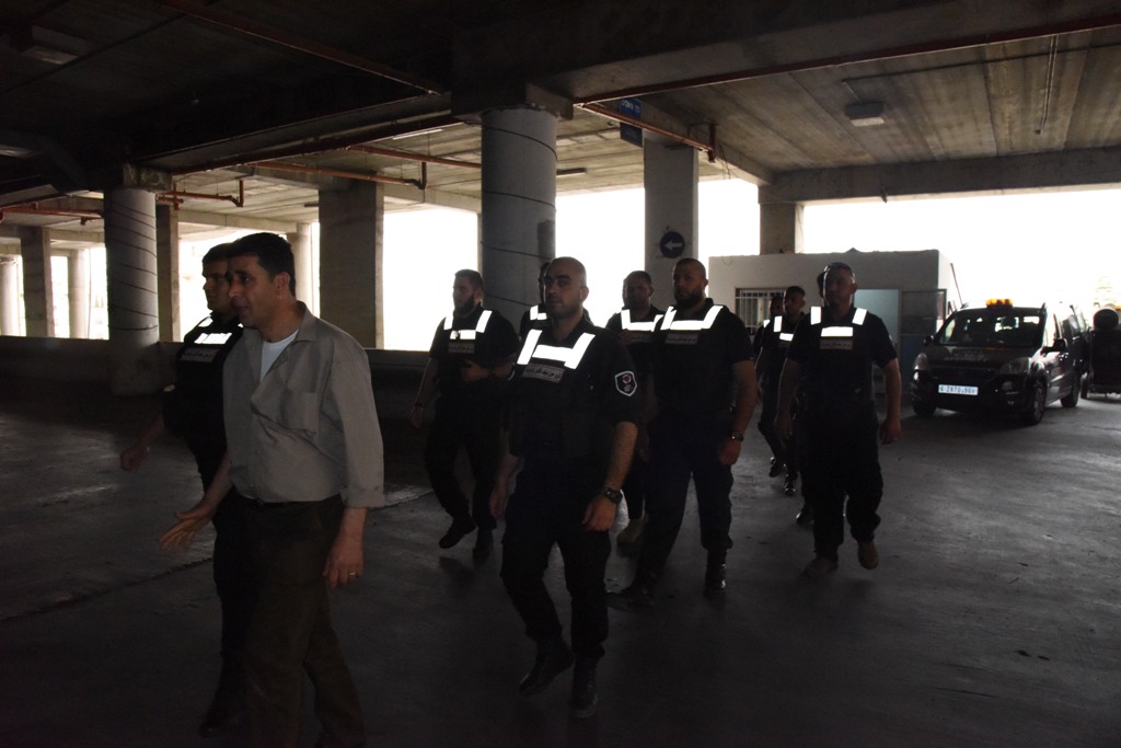 بلدية بيت لحم تستلم رسميا محطة الباصات المركزية في بيت لحم 