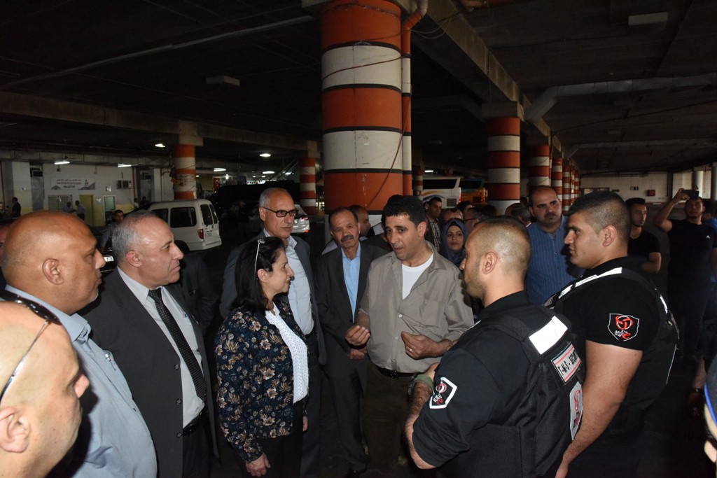 بلدية بيت لحم تستلم رسميا محطة الباصات المركزية في بيت لحم 