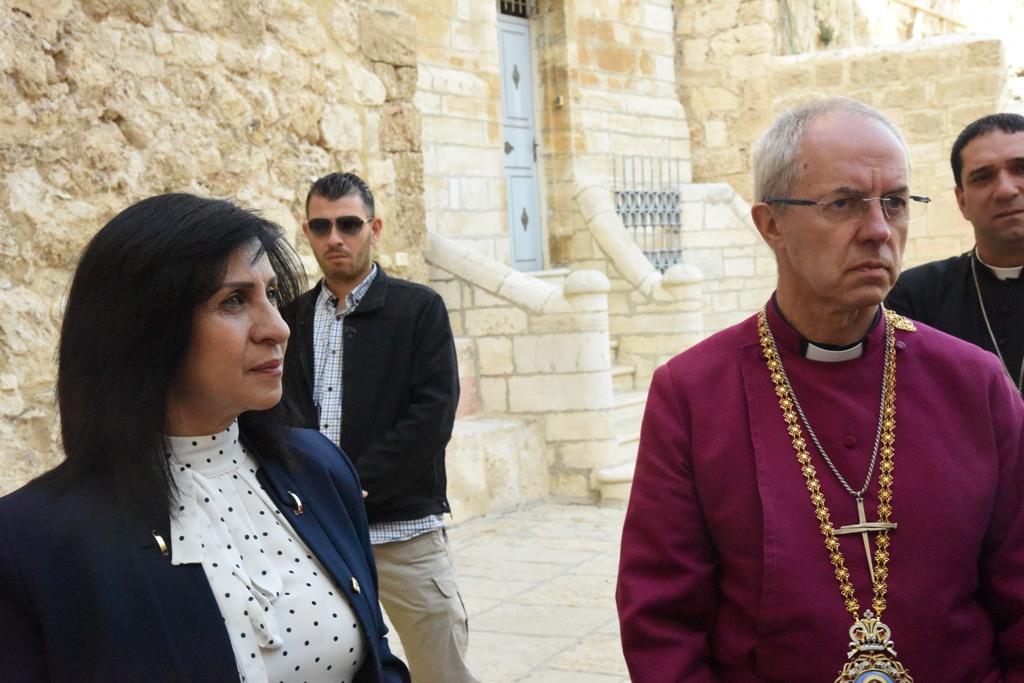 رئيسة بلدية بيت لحم تشارك في برنامج زيارة رئيس أساقفة كانتربري إلى بيت لحم 