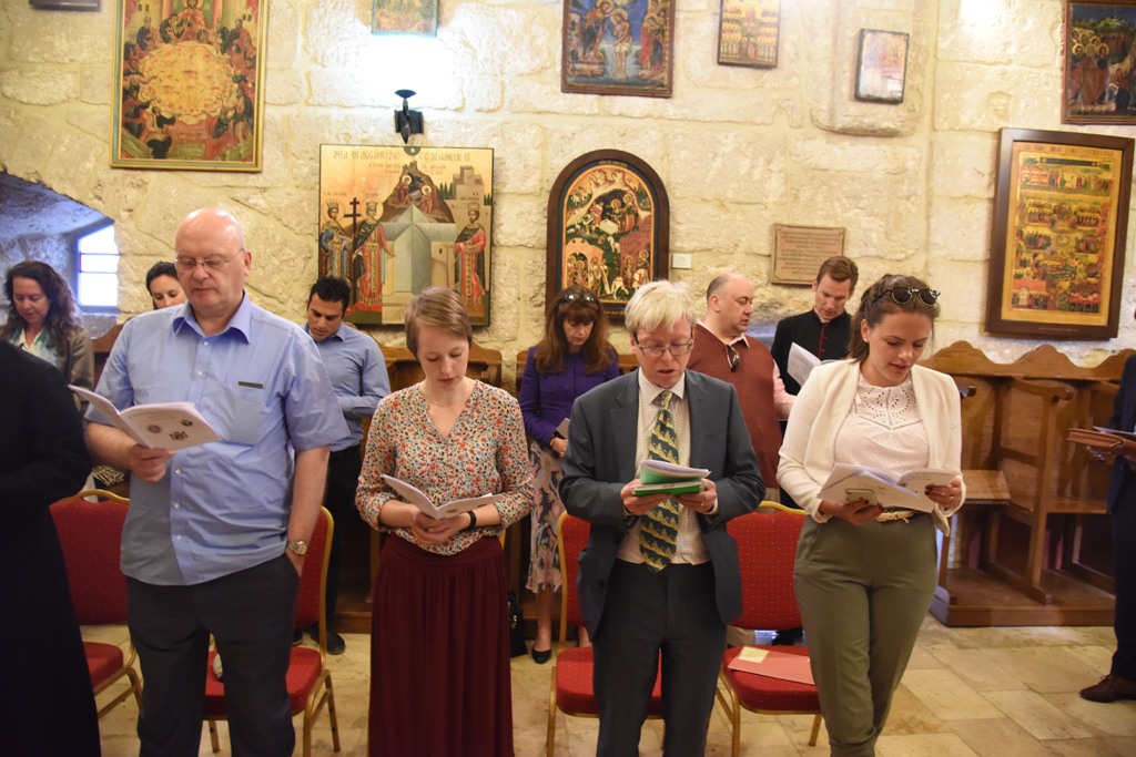 رئيسة بلدية بيت لحم تشارك في برنامج زيارة رئيس أساقفة كانتربري إلى بيت لحم 