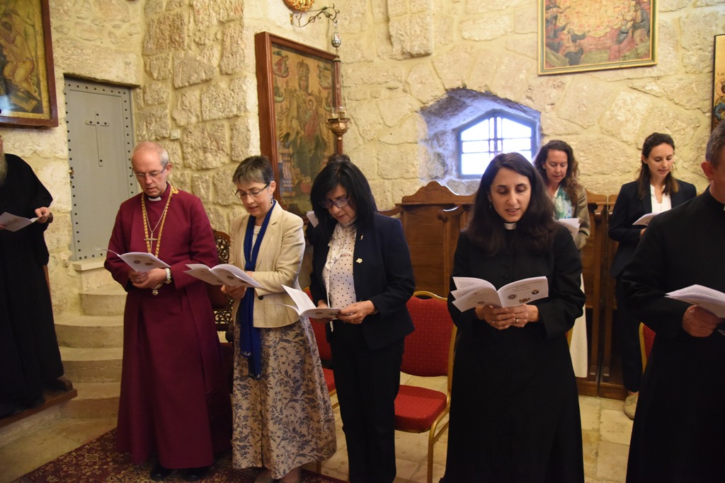 رئيسة بلدية بيت لحم تشارك في برنامج زيارة رئيس أساقفة كانتربري إلى بيت لحم 
