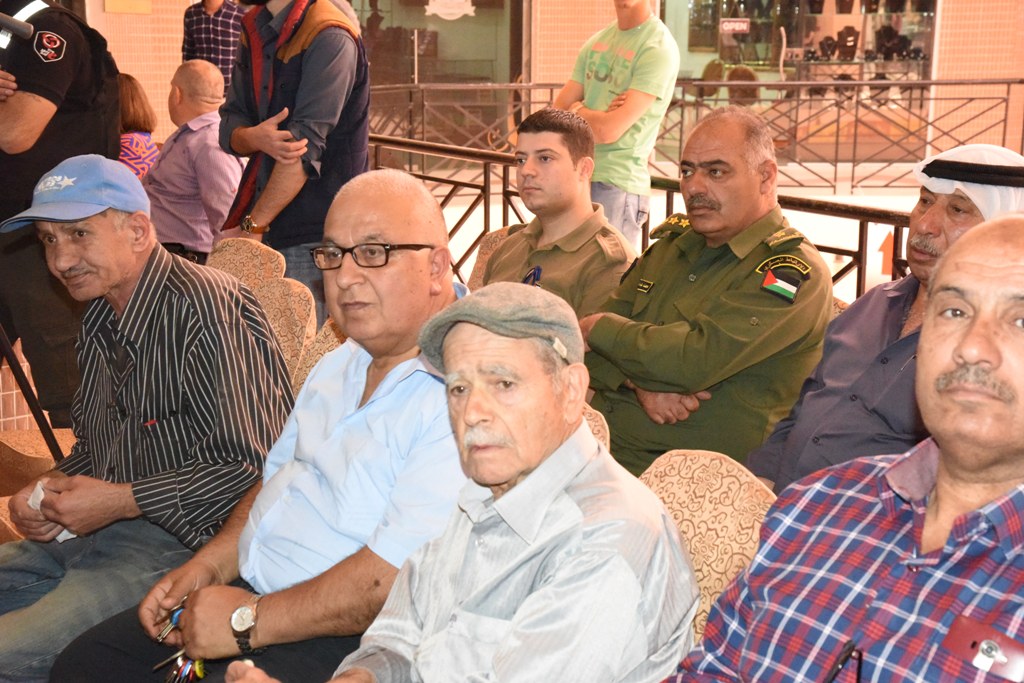 بلدية بيت لحم تنظم حفل إستلام محطة الباصات المركزية