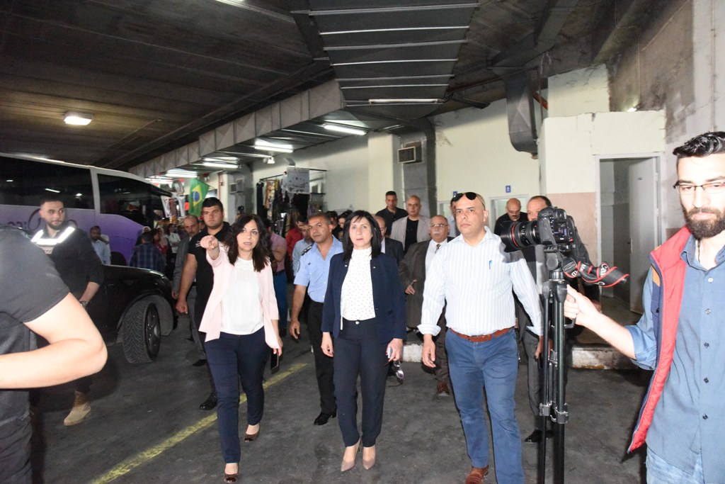 بلدية بيت لحم تنظم حفل إستلام محطة الباصات المركزية