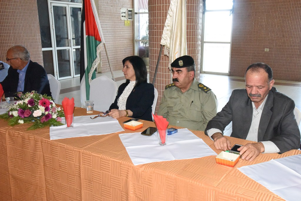 بلدية بيت لحم تنظم حفل إستلام محطة الباصات المركزية