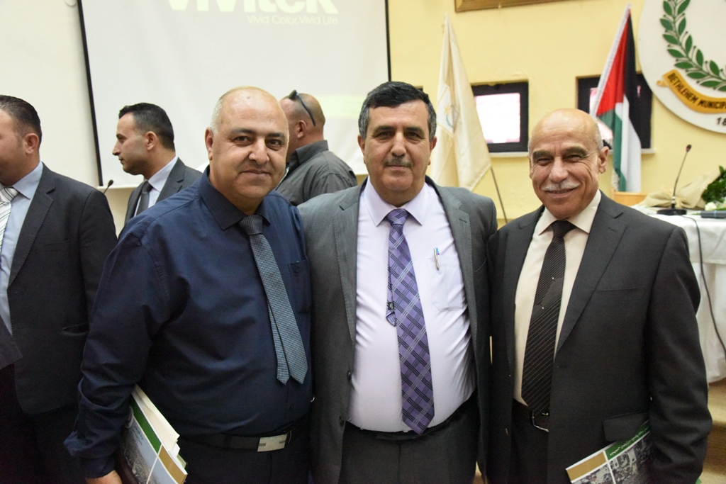 مراسم تسليم وإستلام مجلس بلدية بيت لحم في دار البلدية وسط حضور مجتمعي كبير 