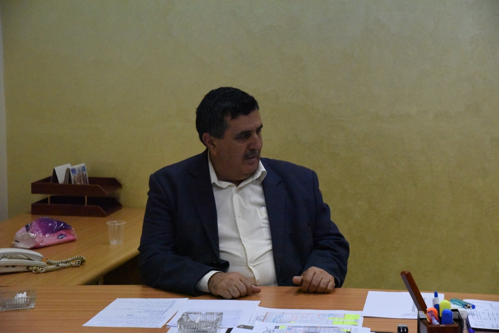 رئيس بلدية بيت لحم في جولة تفقدية لمحطة الباصات المركزية ويبدي ملاحظاته لتطويرها  ويبحث سبل حل الأزمة المرورية في المنطقة المحيطة بالمحطة