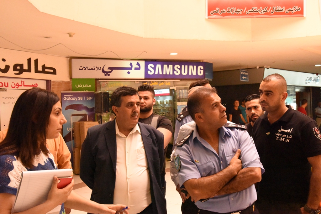 رئيس بلدية بيت لحم في جولة تفقدية لمحطة الباصات المركزية ويبدي ملاحظاته لتطويرها  ويبحث سبل حل الأزمة المرورية في المنطقة المحيطة بالمحطة