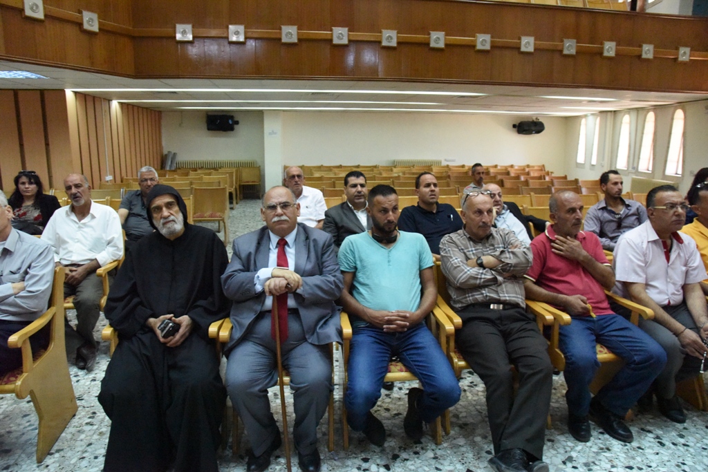 لقاء جماهيري في بلدية بيت لحم  لمناقشة موضوع الأزمة المرورية عند مفرق العين