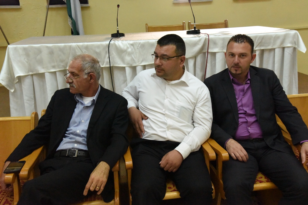 رئيس وأعضاء مجلس بلدية بيت لحم يلتقون بطاقم البلدية 