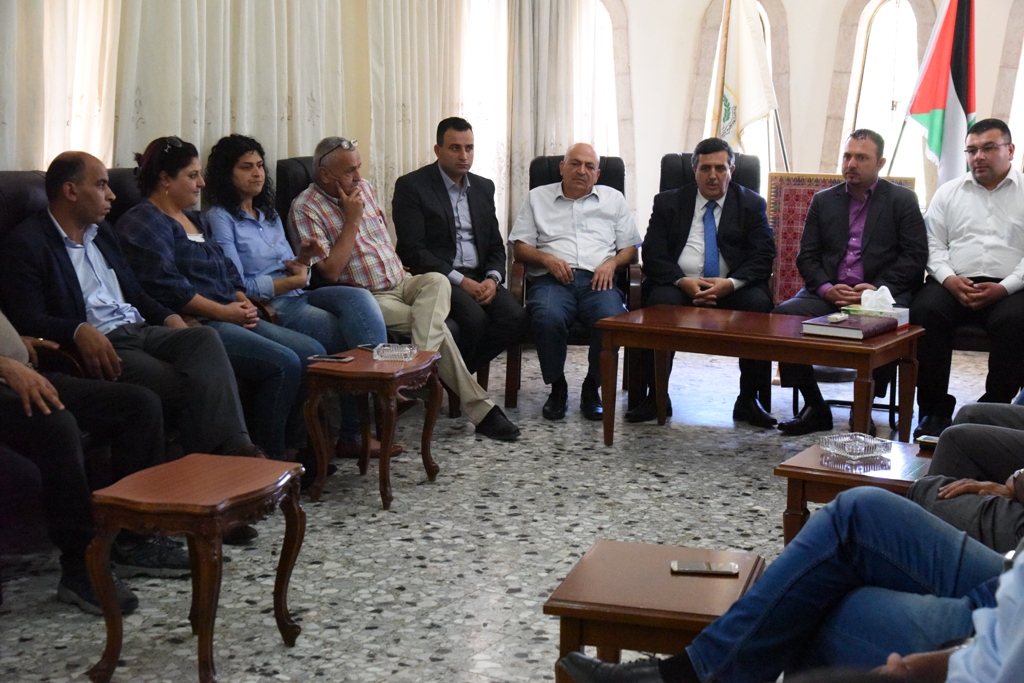  رئيس بلدية بيت لحم يبحث مع الوزير غنيم مشروع تطوير شبكة المياه